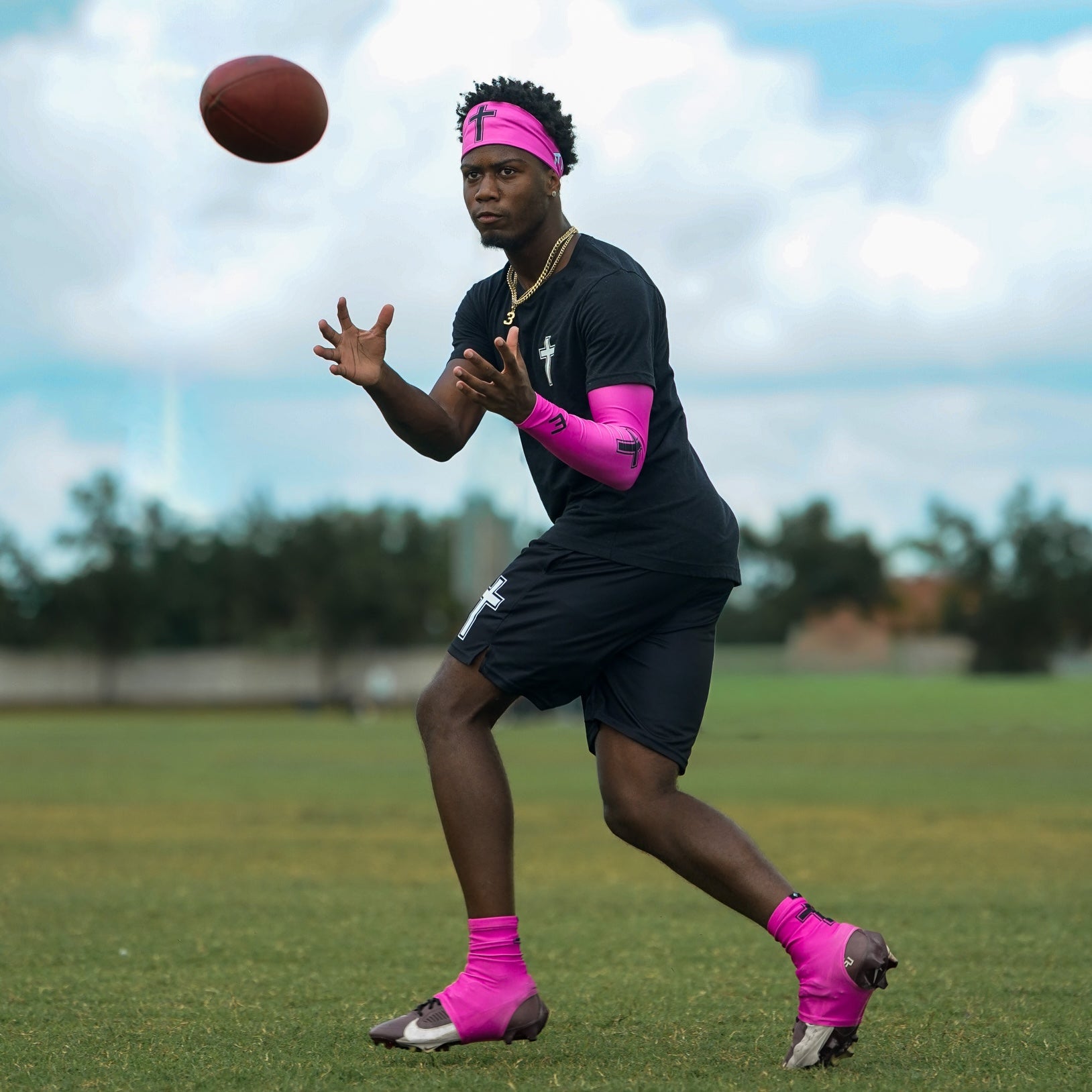 Football Player Bundle | 2 Arm Sleeves, 1 Headband, 1 Cleat Covers, 1 Wristband (LIMITED TIME OFFER)